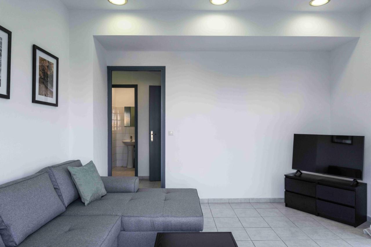 Phaedrus Living: Heraklion City View Flat ภายนอก รูปภาพ